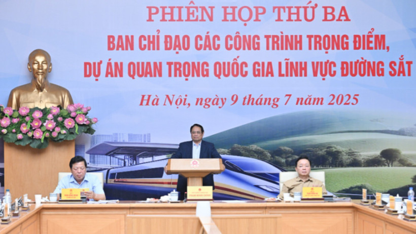 Thủ tướng phát biểu chỉ đạo Hội nghị trực tuyến Phiên họp thứ 3 của Ban Chỉ đạo các công trình trọng điểm, dự án quan trọng quốc gia lĩnh vực đường sắt.