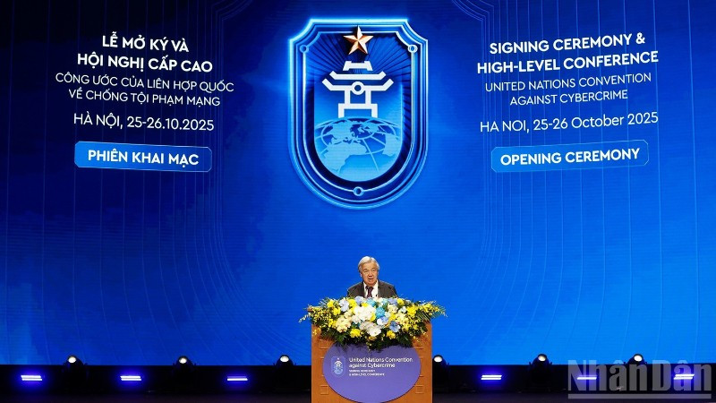 Tổng Thư ký Liên hợp quốc Antonio Guterres phát biểu tại Lễ mở ký Công ước Liên hợp quốc về chống tội phạm mạng, ngày 25/10/2025.
