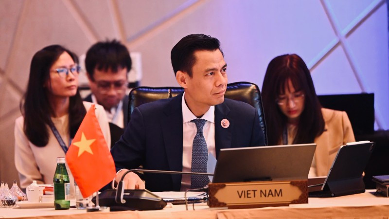 Đoàn Việt Nam do Thứ trưởng Ngoại giao Đặng Hoàng Giang, Trưởng SOM ASEAN Việt Nam dẫn đầu. (Ảnh: Bộ Ngoại giao)