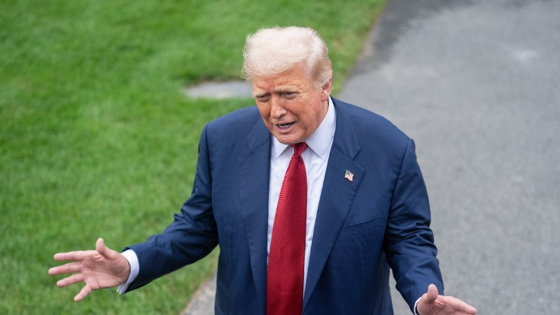 Tổng thống Mỹ Donald Trump phát biểu với báo giới tại Nhà trắng, Washington, D.C. (Ảnh: THX/TTXVN)