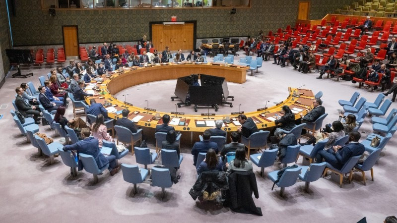 Toàn cảnh một phiên họp khẩn của Hội đồng Bảo an Liên hợp quốc về Venezuela tại New York, Mỹ, ngày 23/12/2025. (Ảnh: THX/TTXVN)