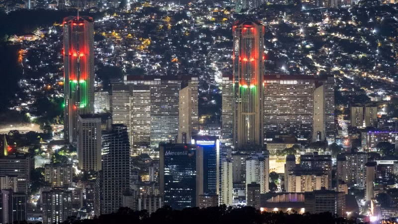 Quang cảnh thủ đô Caracas, Venezuela, ngày 8/12/2025. (Ảnh: THX/TTXVN)