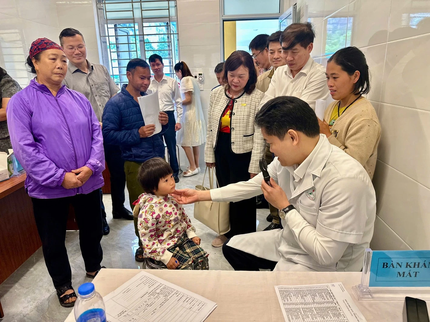 Bộ Y tế khám sức khỏe miễn phí cho người dân tại các xã