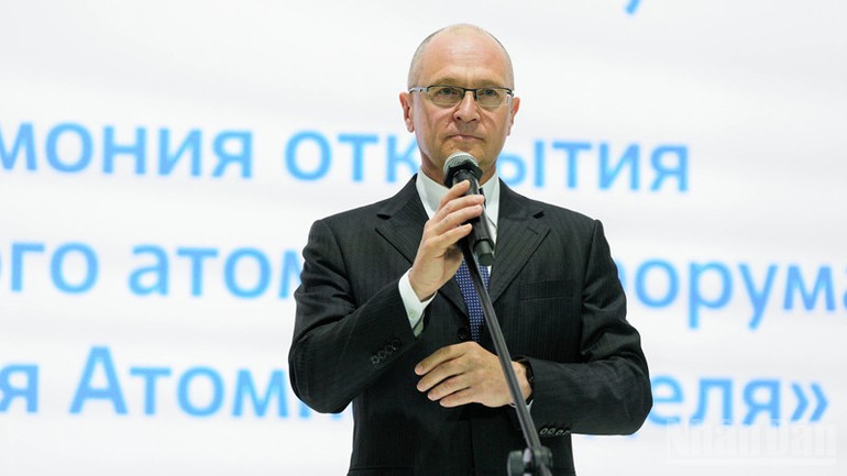 Phó Chánh văn phòng thứ nhất Văn phòng Tổng thống Nga Sergei Kiriyenko phát biểu khai mạc Diễn đàn. (Ảnh: XUÂN HƯNG) ndo_br_aa.jpg