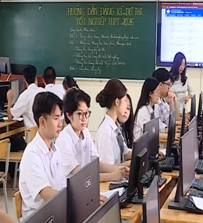 [Video] Kỷ lục hơn 1,2 triệu thí sinh đăng ký thi tốt nghiệp THPT 2026