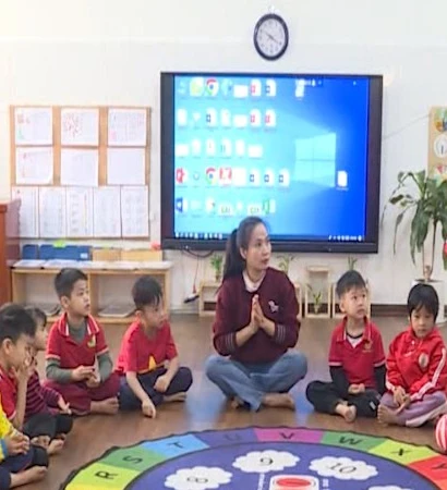 [Video] Tách giờ trông trẻ, giáo viên mầm non vẫn nhiều trăn trở