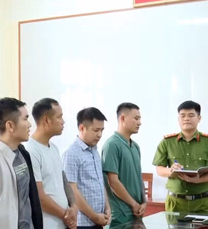[Video] Triệt phá đường dây cá độ bóng đá hơn 900 tỷ đồng