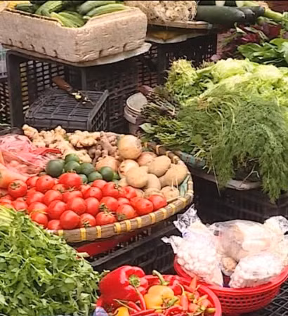 [Video] Hà Nội: Giá thực phẩm tăng nhẹ trong đợt nắng nóng diện rộng