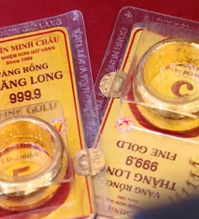 [Video] Giá vàng sáng 15/3 giảm mạnh sau tuần biến động
