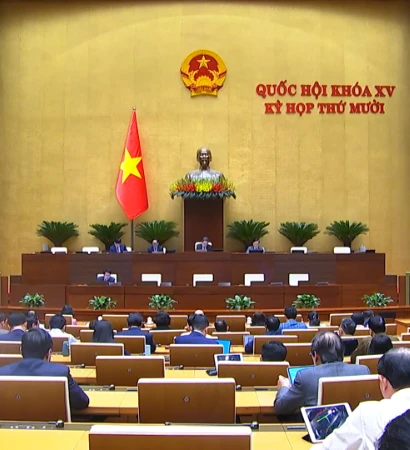 [Video] Quốc hội thông qua Luật Viên chức (sửa đổi) với 92,39% đại biểu tán thành