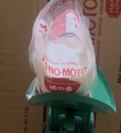 [Video] TP Hồ Chí Minh triệt phá đường dây sản xuất hơn 4 tấn bột ngọt giả nhãn hiệu Ajinomoto 