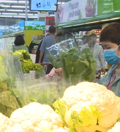 [Video] Thị trường Rằm tháng Giêng: Nguồn cung dồi dào, giá cả ổn định