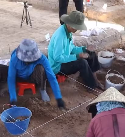 [Video] Phát hiện nhiều di chỉ, cổ vật giá trị sau khai quật Thành cổ Châu Sa