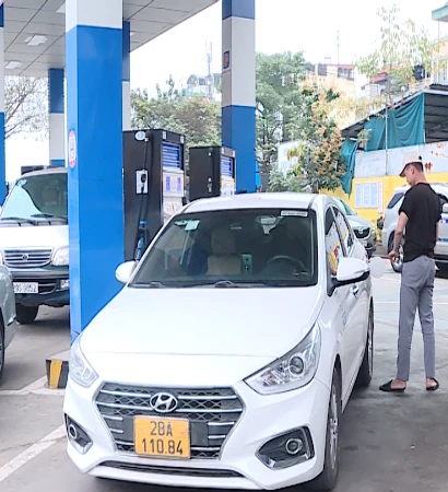 [Video] Bộ Công Thương hỏa tốc yêu cầu tăng cường kiểm tra kinh doanh xăng, dầu