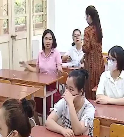 [Video] Hà Nội công bố danh sách thí sinh đủ điều kiện dự tuyển giáo viên vào ngày 24/10