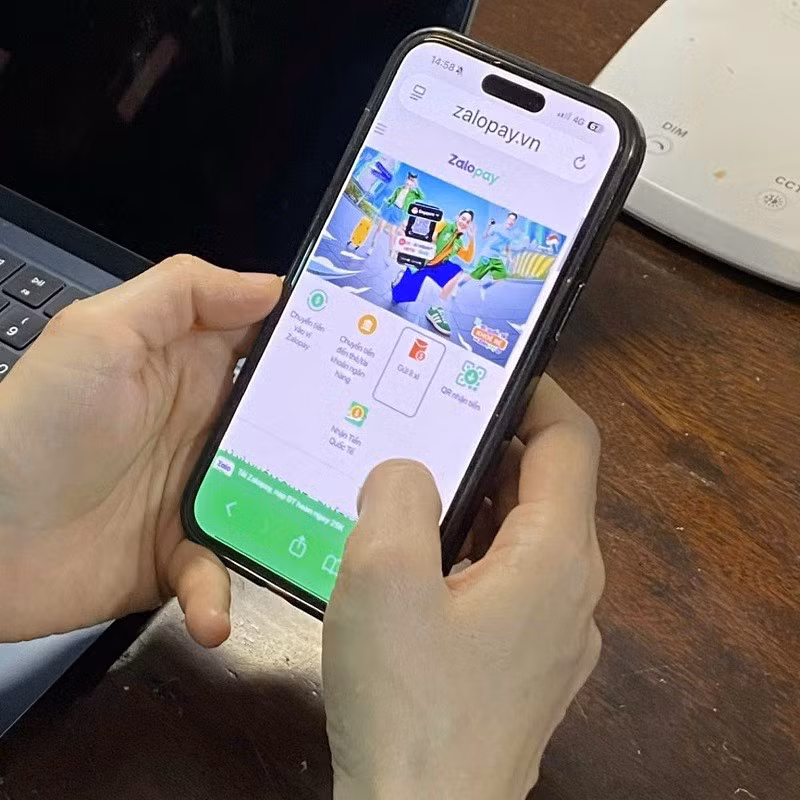 Chỉ một cú nhấp vào link lạ có thể khiến người dùng bị đánh cắp thông tin cá nhân.