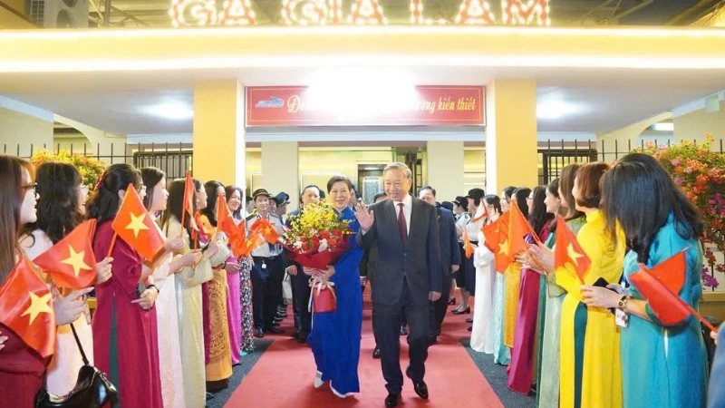 Tổng Bí thư Tô Lâm về nước an toàn, chuyên xa biểu tượng kết nối Việt Nam - Trung Quốc