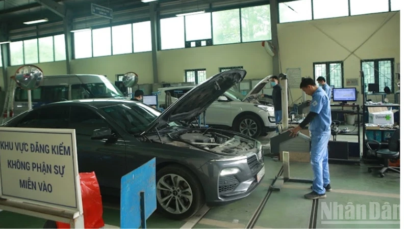 Bộ Xây dựng công bố dữ liệu đăng kiểm phương tiện thay thế giấy tờ