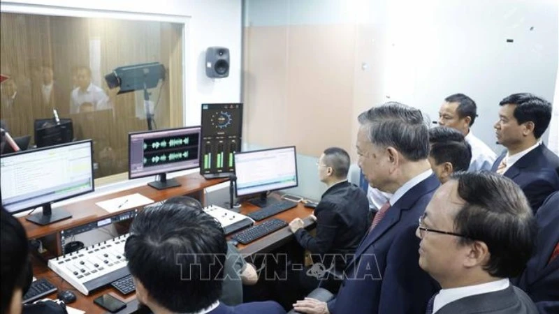 Tổng Bí thư Tô Lâm thăm Đài Tiếng nói Việt Nam, nhấn mạnh vai trò thông tin và ứng dụng công nghệ