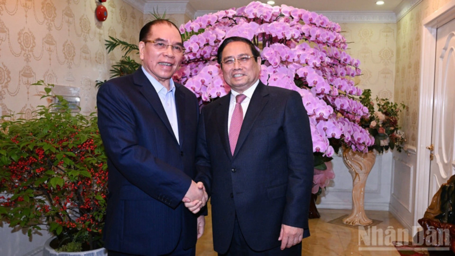 Thủ tướng Phạm Minh Chính thăm, chúc Tết nguyên lãnh đạo và dâng hương các bậc tiền bối