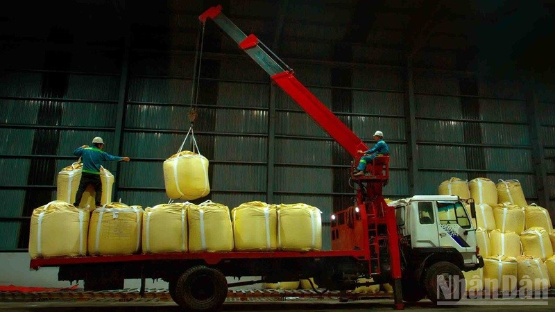Trong 10 năm qua, Công ty Nhôm Đắk Nông-TKV đã đóng góp ngân sách Nhà nước hơn 4.204 tỷ đồng.