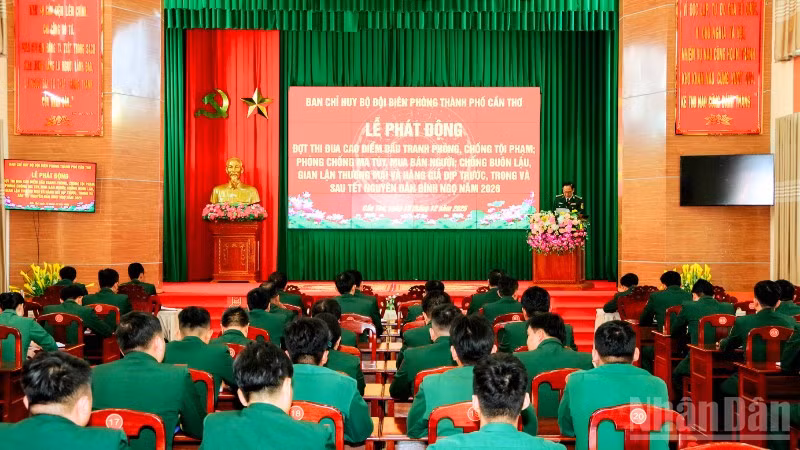 Quang cảnh buổi lễ phát động.