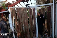 Ngôi nhà bị phá hủy sau vụ tấn công tên lửa tại Rishon Letsiyon, Israel, ngày 9/3/2026. (Nguồn: THX/TTXVN)