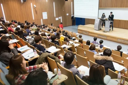 Quỹ hiến tặng: "Trái tim" tài chính cho khát vọng đại học tinh hoa