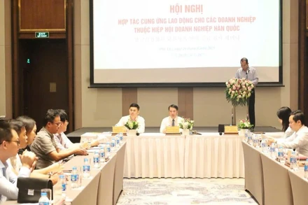 Toàn cảnh Hội nghị.