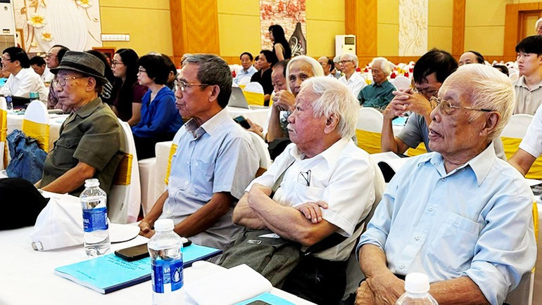 Các đại biểu tham dự hội thảo tại Hà Nội. 122.jpg