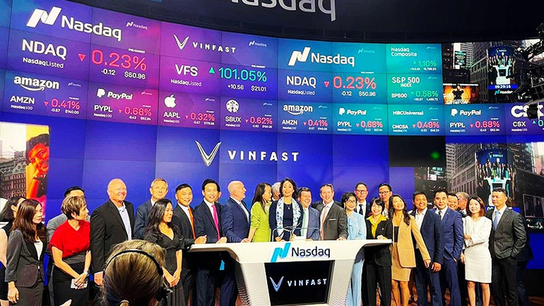 Năm 2023, VinFast niêm yết trên sàn Nasdaq Global Select Market với mã VFS. 231.jpg