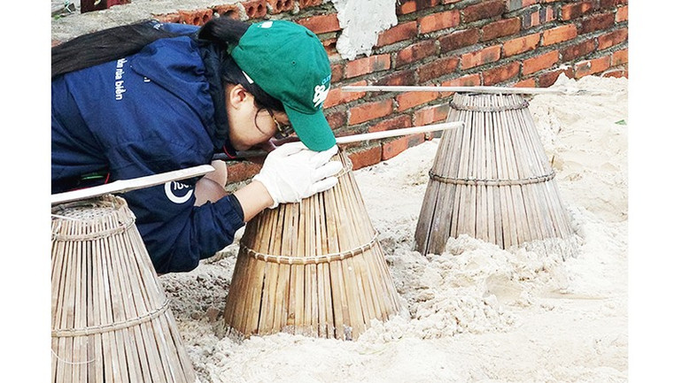 Thời gian ấp trứng từ 40 - 85 ngày. 45.jpg