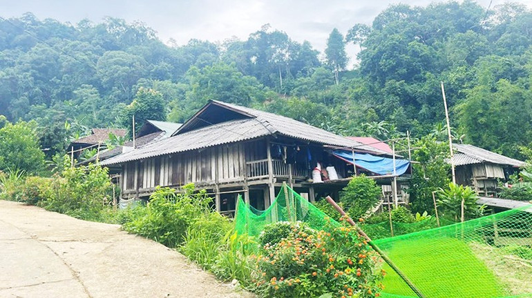 Một góc thôn Khâu Đấng, nơi lưu giữ, bảo tồn giá trị mặt nạ Ka Đong. 52.jpg