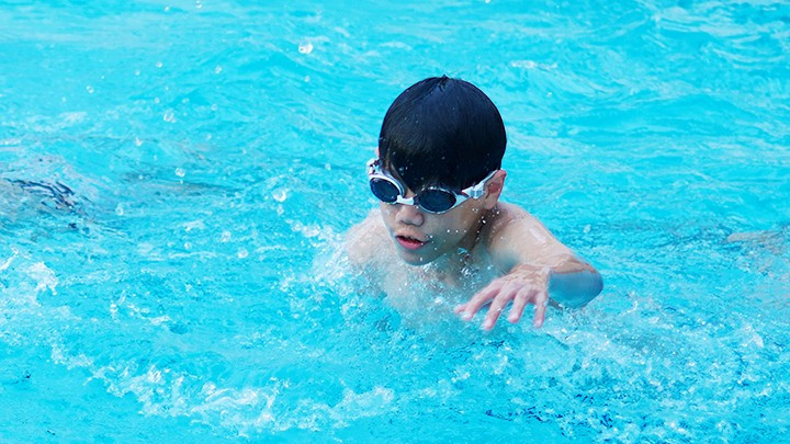 Luyện kỹ năng sinh tồn trong môi trường nước. 44.jpg