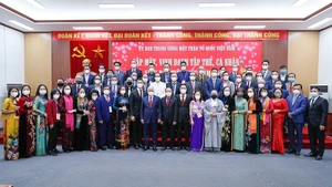 Ủy ban Trung ương Mặt trận Tổ quốc Việt Nam gặp mặt, vinh danh kiều bào tiêu biểu