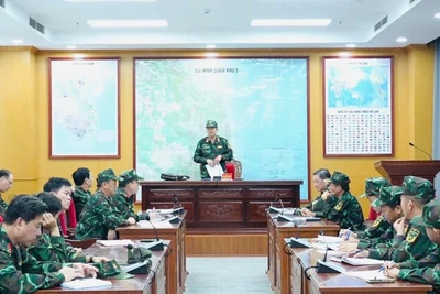 Bộ Tư lệnh Quân khu đã họp bàn, triển khai các phương án phòng chống mưa lũ.