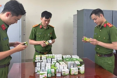 Công an Thanh Hóa triệt phá đường dây sản xuất, buôn bán thực phẩm chức năng giả.