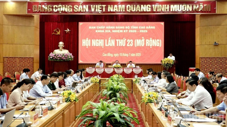 Quang cảnh hội nghị. ndo_br_z6805686349813-85bde18e548674f86c825a67ed0722a7-8058.jpg