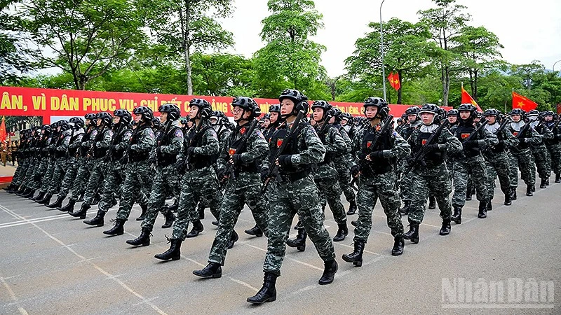 Đảng Cộng sản Việt Nam lãnh đạo vượt qua thách thức an ninh phi truyền thống