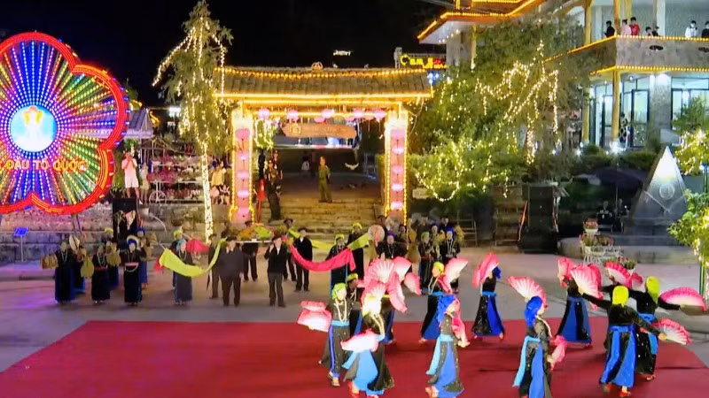 Lễ hội khèn H'Mông Đồng Văn, tỉnh Tuyên Quang sẽ diễn ra từ ngày 25 đến 26/4.