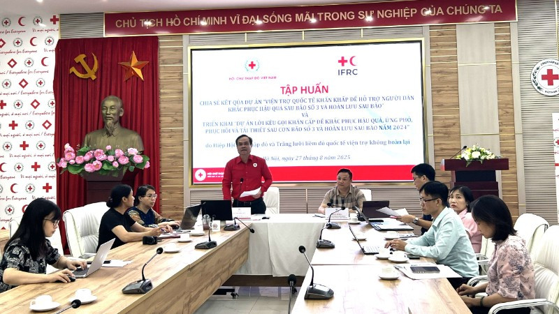 Toàn cảnh chương trình tập huấn. 