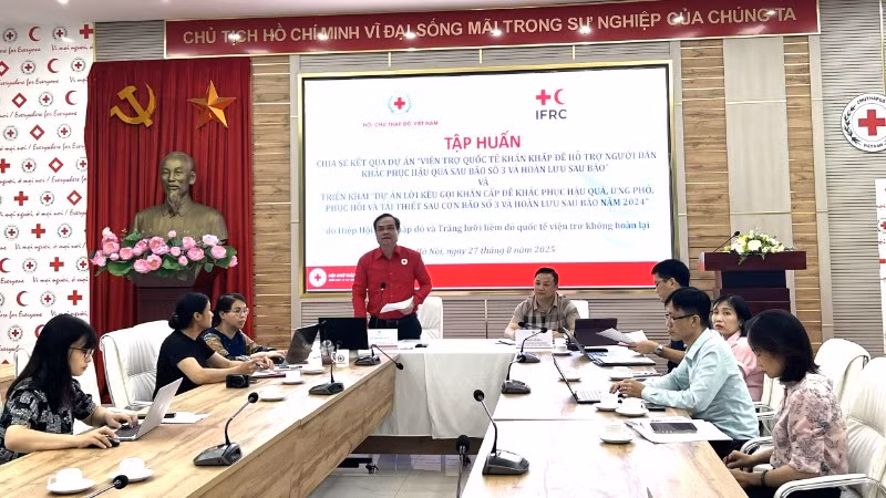 Toàn cảnh chương trình tập huấn. 