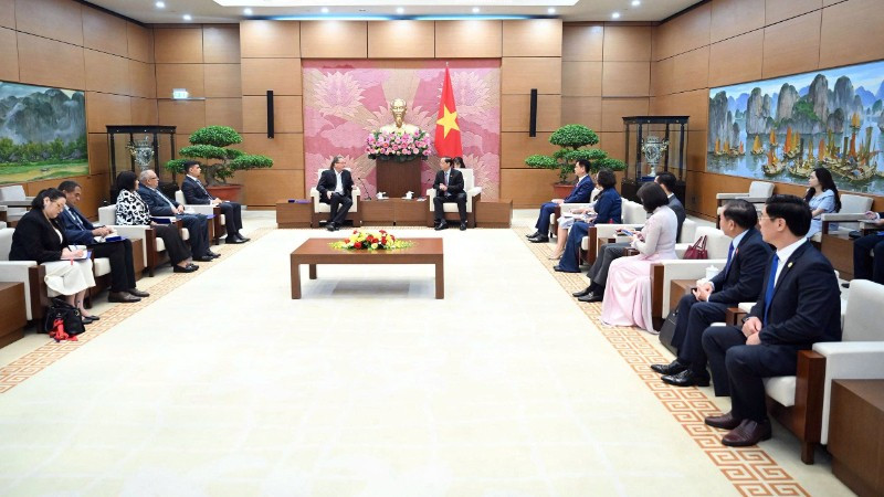 Quang cảnh buổi tiếp. 