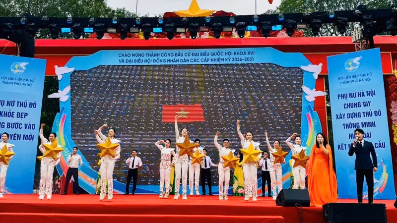 Các tiết mục biểu diễn đặc sắc tại chương trình. 