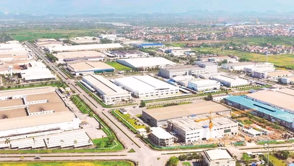 Khu công nghiệp Nhật Bản-Hải Phòng thu hút nhiều doanh nghiệp điện tử, cơ khí và công nghiệp phụ trợ (Ảnh ĐỨC NGHĨA)