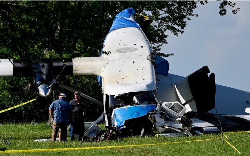 Máy bay chở 20 người gặp nạn tại Mỹ, nhiều người bị thương nghiêm trọng | Báo Nhân Dân điện tử