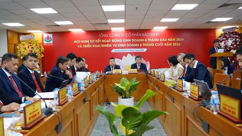 Hội nghị sơ kết hoạt động kinh doanh 6 tháng đầu năm của Bảo Minh.