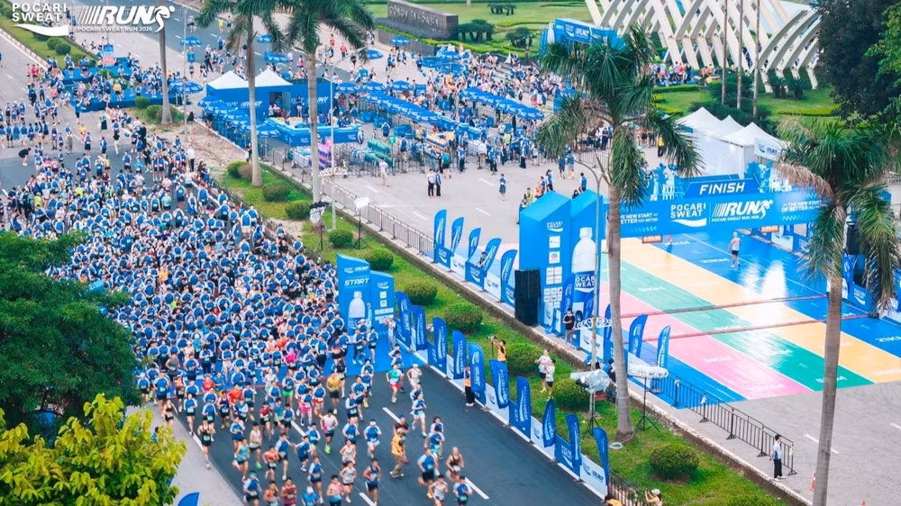 Hàng nghìn vận động viên tận hưởng đường chạy tại Pocari Sweat Run 2026. (Ảnh: Pocari Sweat Run)