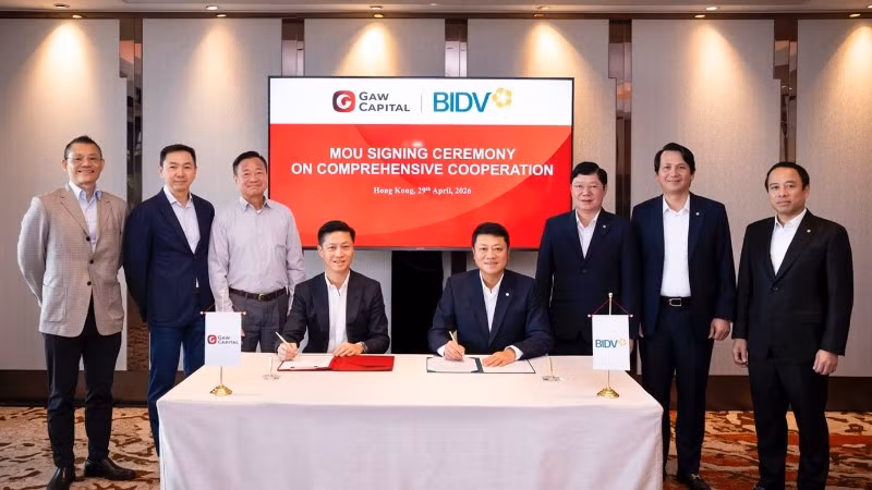 Lãnh đạo cấp cao hai bên tham dự lễ ký kết thỏa thuận