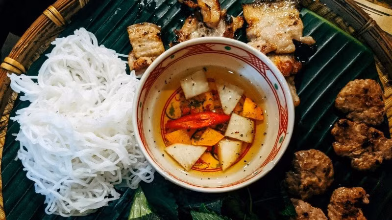Việt Nam nằm trong nhóm 10 điểm đến dẫn đầu khu vực về mức độ ưu tiên ẩm thực địa phương.